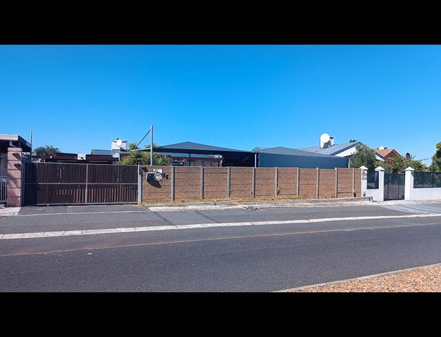 3 BEDROOM HOUSE FOR SALE IN PAROW NORTH